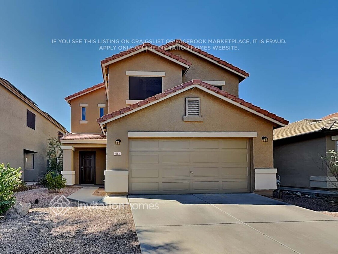 Primary Photo - 42575 W Sunland Dr