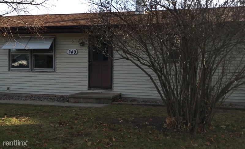 Primary Photo - 2 br, 1 bath Apartment - 240 Westbrook Drive