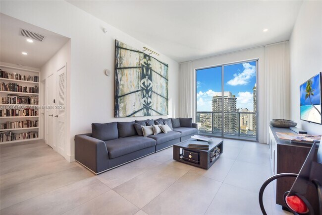 Foto del edificio - 1100S S Miami Ave