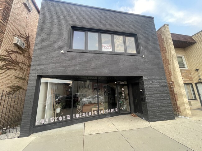 Building Photo - 5754 W 35th St