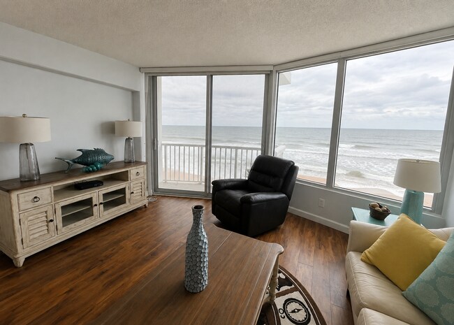 Foto del edificio - 1133 Ocean Shore Blvd