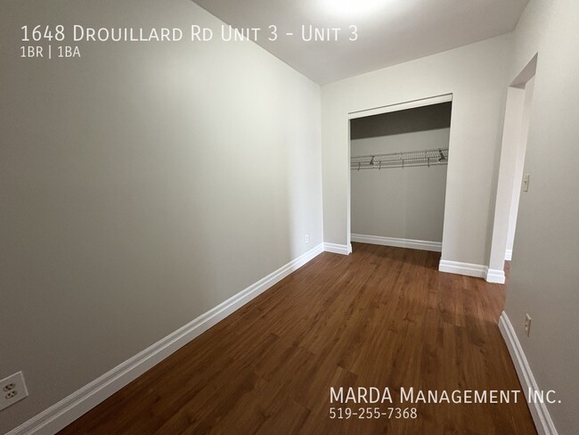 Photo du bâtiment - NICELY RENOVATED BACH APT IN FORD CITY $75...