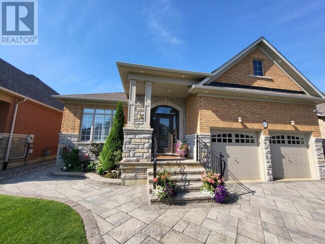 Building Photo - 69 Huntspoint Dr