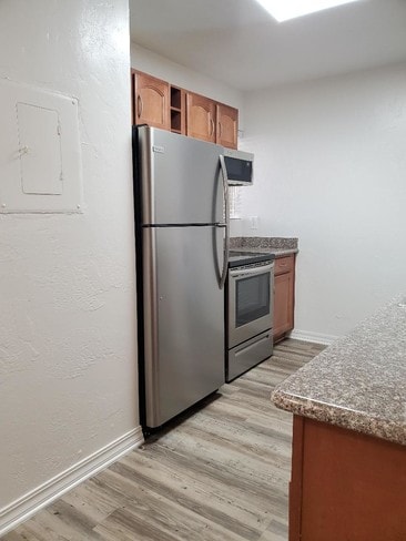 Building Photo - Pantano Villas Apartments