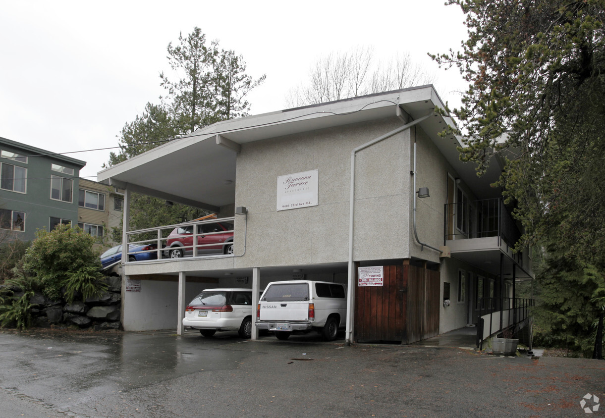 Primary Photo - Ravenna Terrace Apartments