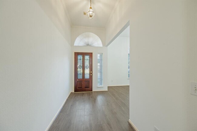 Building Photo - 12515 Fern Vale Ct