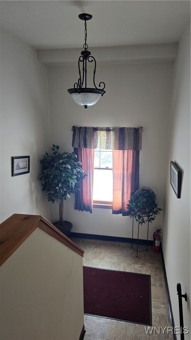 Foto del edificio - 1499 Wehrle Dr