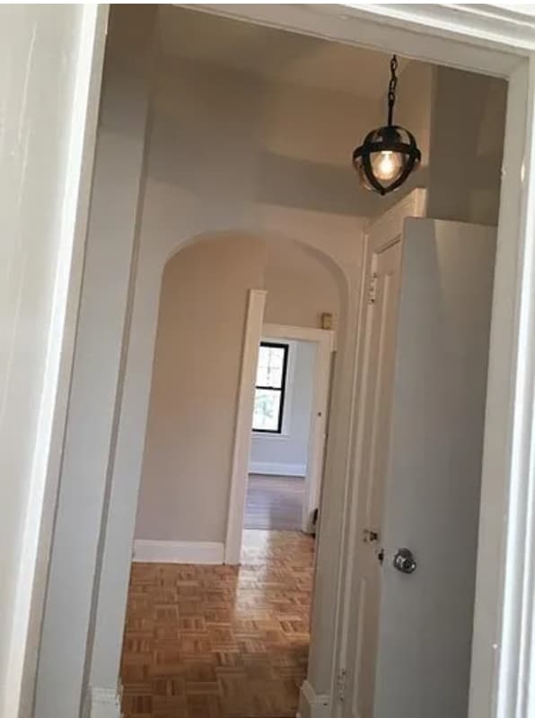 Building Photo - 100 Van Buskirk Rd