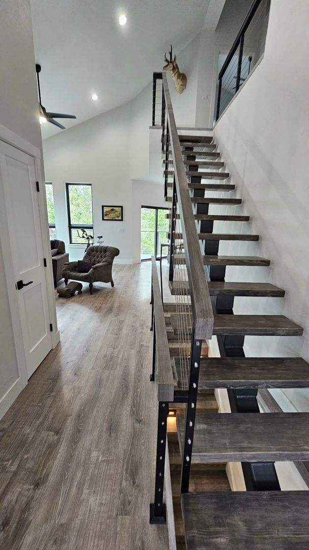 Foto del edificio - Fully furnished town home in Bigfork