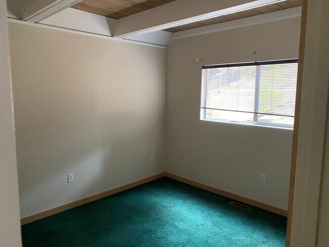 Foto del edificio - 2502 Cold Creek Trail
