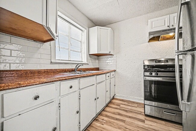 Foto del edificio - Beautiful 2 Bedroom 1 Bathroom in Kansas City!