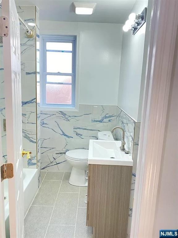 Foto del edificio - 1008 74th St