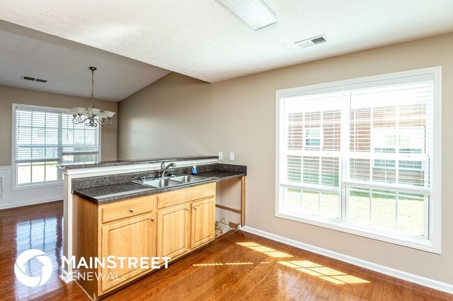 Building Photo - 116 Sparkling Spring Trail