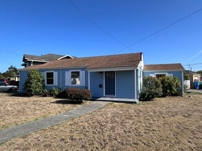 Building Photo - 1104 Harris St