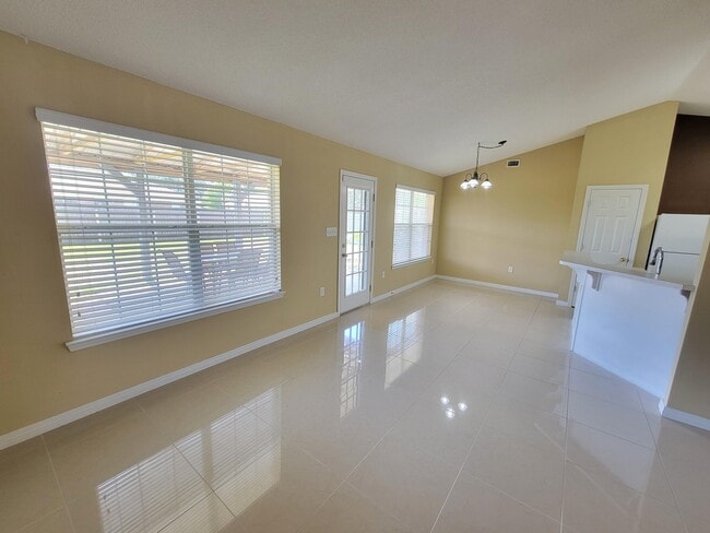 Building Photo - 2158 Punham Ct