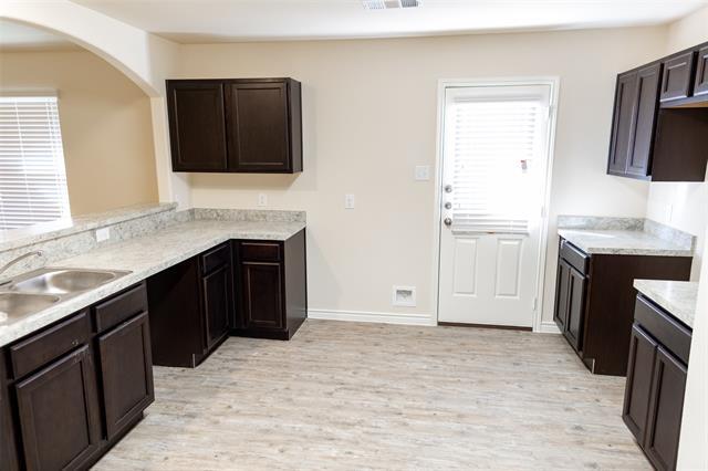 Foto del edificio - 1508 Dove Cir