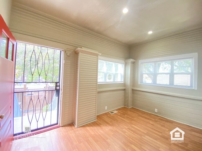 Foto del edificio - Charming 3bd/2ba Home on Sonoma Highway