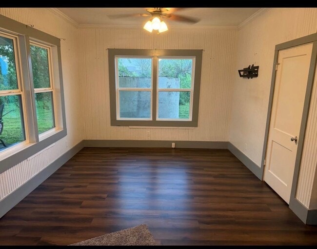 Building Photo - 382 Co Rd 366
