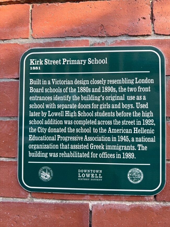 Building Photo - 37 Kirk St