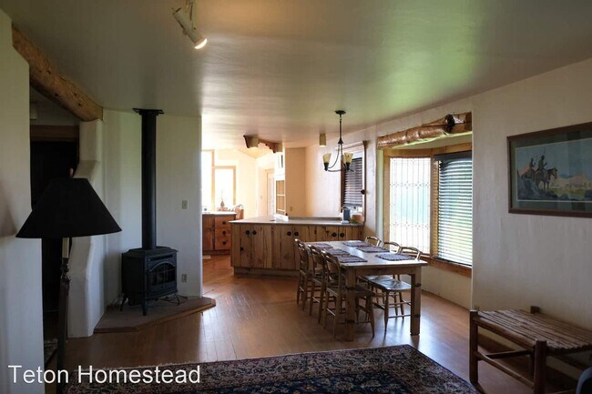 Foto del edificio - 2 br, 1 bath House - 2255 North Highway 33