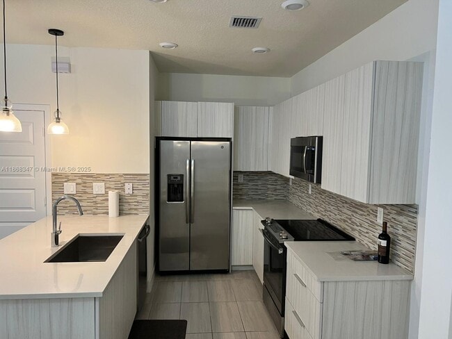 Building Photo - 8332 NW 51st Terrace