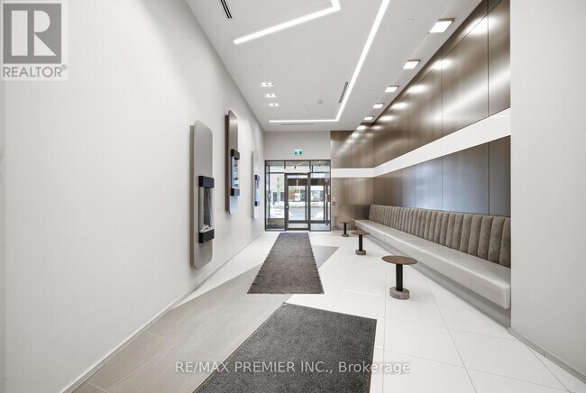 Building Photo - 1603 Eglinton Ave W