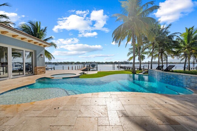 Foto del edificio - 614 S Lake Dr