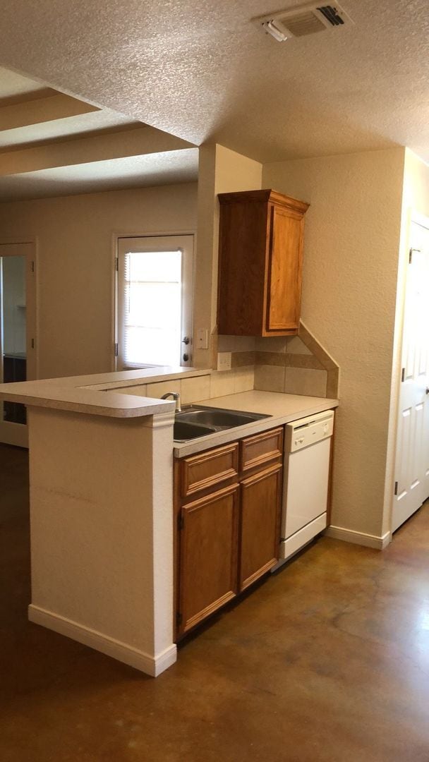 Building Photo - 1402 Powder River Dr