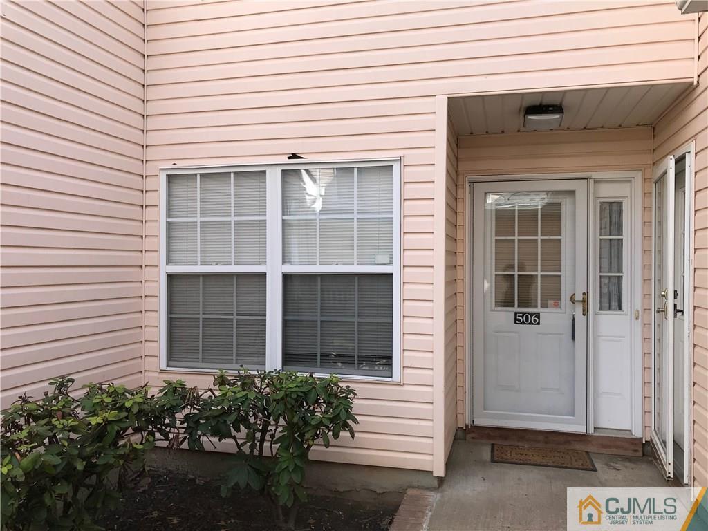 506 Plymouth Rd, North Brunswick Township, NJ 08902 Condo for Rent in