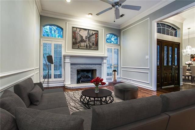 Building Photo - 4525 Charlemagne Dr