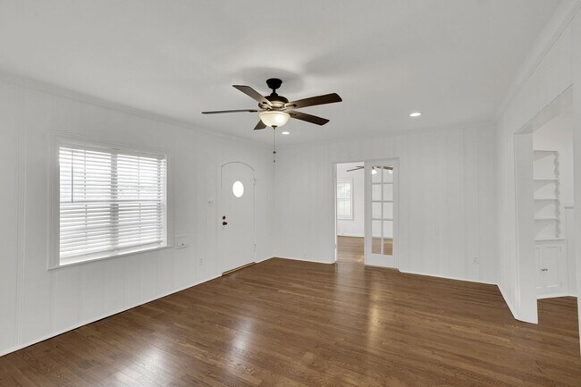 Foto del edificio - Bluebonnet Circle Charmer