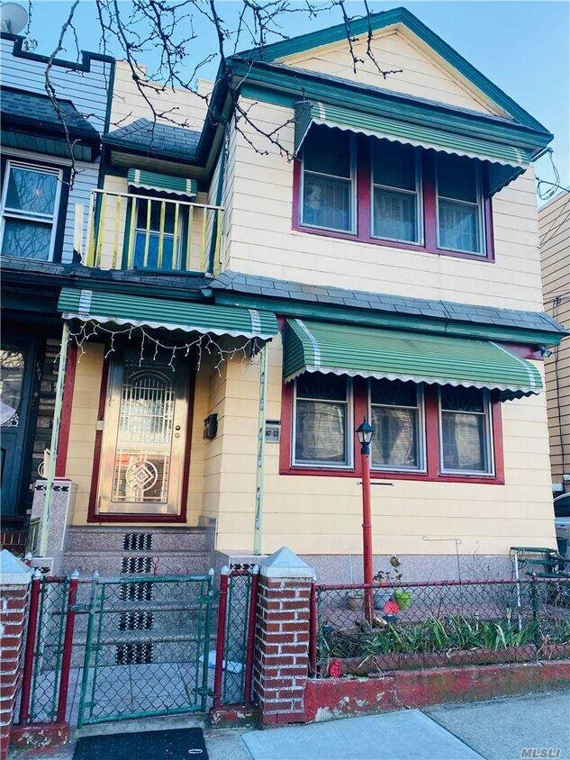 Primary Photo - 147-32 97th Ave