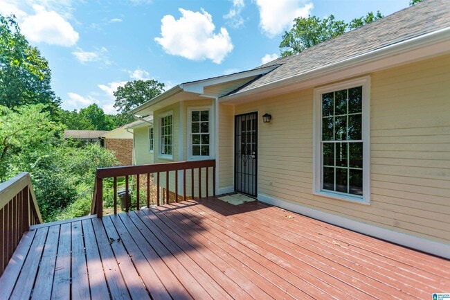 Building Photo - 917 Old Oak Trce