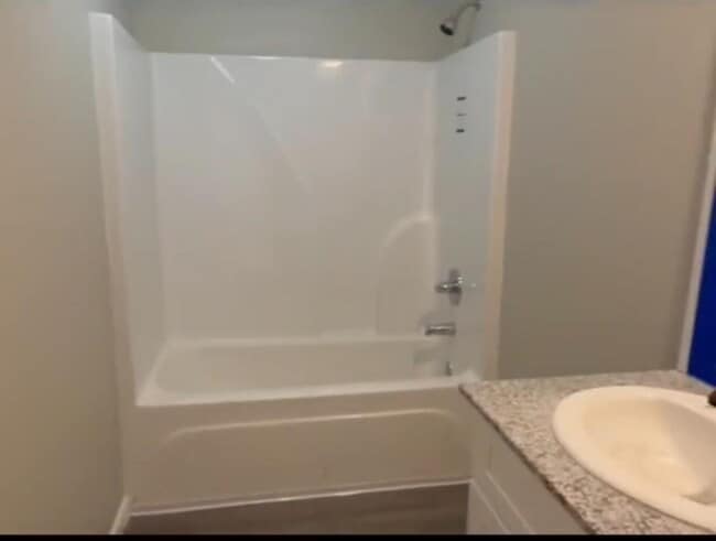 Foto del edificio - 14071 John Clark Rd