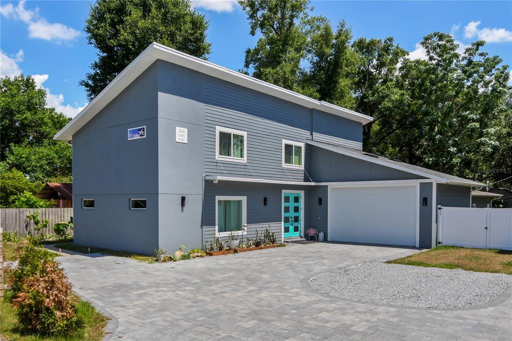 Primary Photo - 2041 Essex Pl