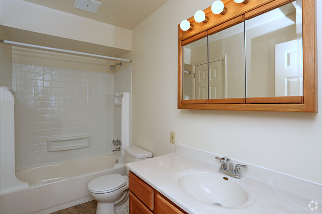 Baño - Robin Hill Apartments