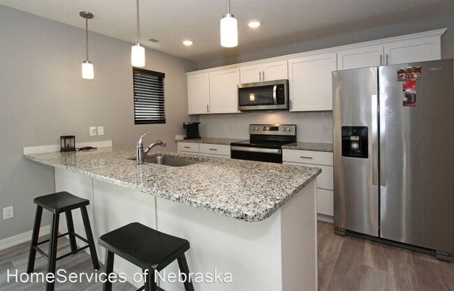 Building Photo - 2 br, 2.5 bath House - 4824 N 36th