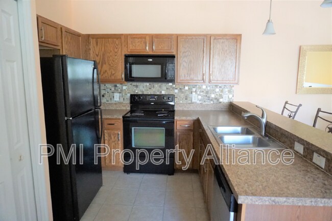 Foto del edificio - 7501 Bliss Way