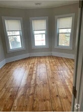 Building Photo - 2 Sturgis St
