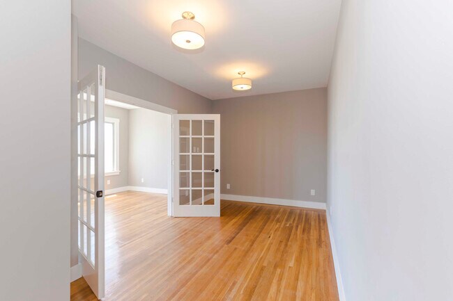 Building Photo - 1441 Clay St
