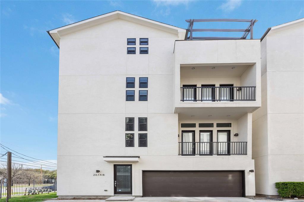 Foto principal - 2614A Polk St