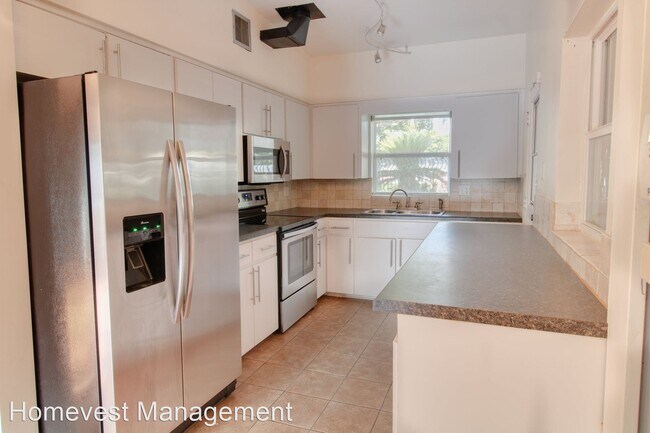Foto del edificio - 3 br, 2 bath House - 3244 Inverness Court
