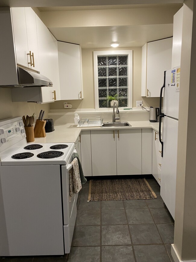 Photo du bâtiment - 428 43rd Av E
