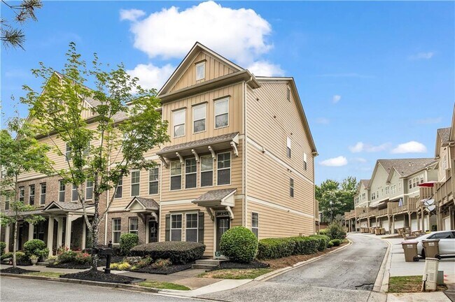 Foto del edificio - 501 Grove Field Ct NW