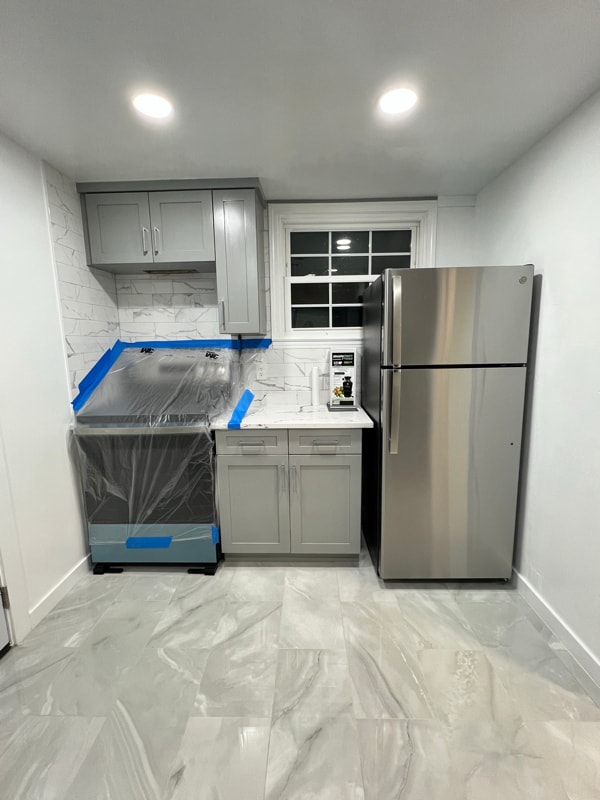 Building Photo - 706 S Greenthorn Ave
