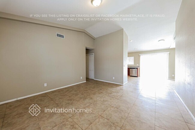 Foto del edificio - 3029 N Comanche Dr