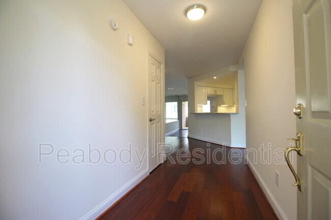 Foto del edificio - 11228 Harbor Ct
