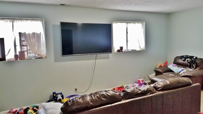 Foto del edificio - 2301 Centennial Ct W