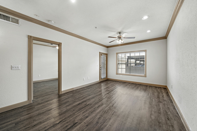 Living Room A1- 1BR-1BA- Rise At Elmside-002.jpg - Rise at Elmside