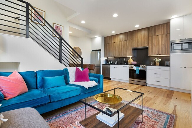 Foto del edificio - 65 W Dravus St